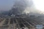 8月13日从爆炸地点附近的高层拍摄的现场。新华社记者 岳月伟 摄 图片来源：新华网